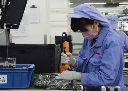 新一期LPR下行 精準滴灌助力降成本，金融戰疫穩固實體經濟